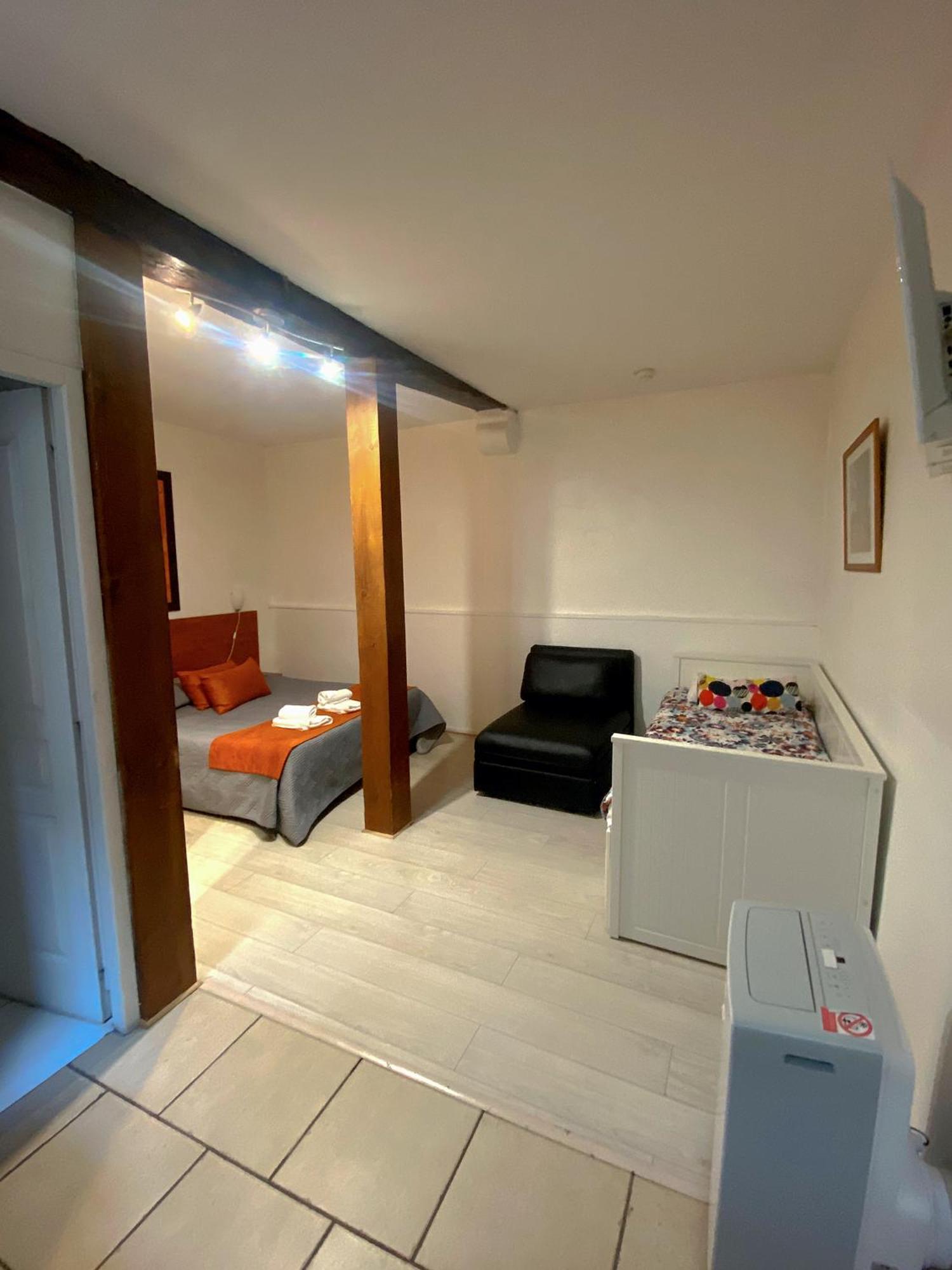 Hôtel Le Chambellan Digione Esterno foto