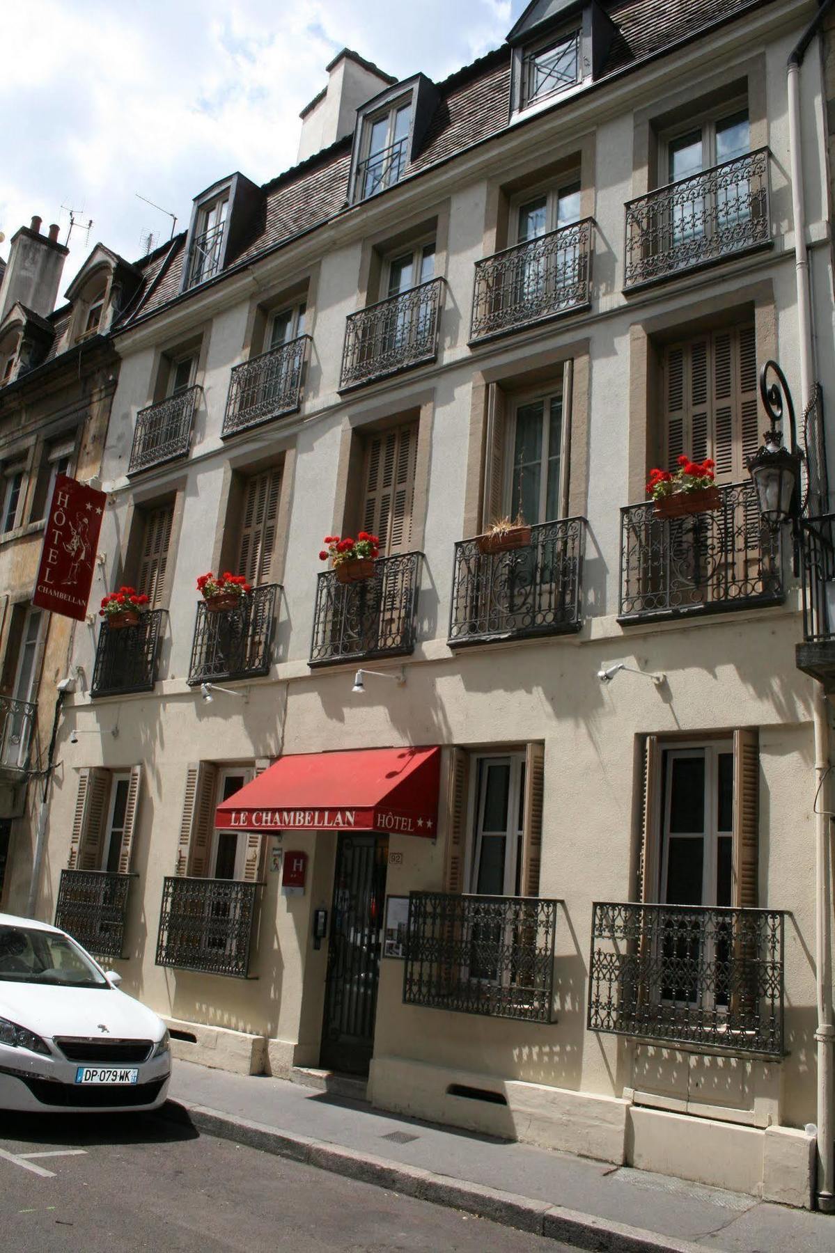 Hôtel Le Chambellan Digione Esterno foto
